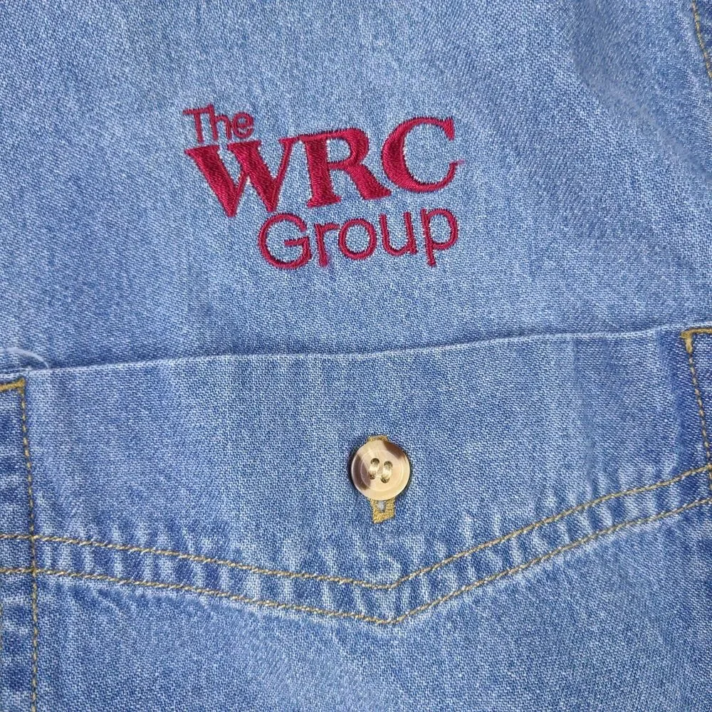 VTG Peregrine Bay‎ Denim Shirt Mens Small Blue WRC Group Button Up Long Sleeve